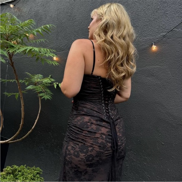 House of CB Artemis Black Maxi Lace Dress - Picture 6 of 14